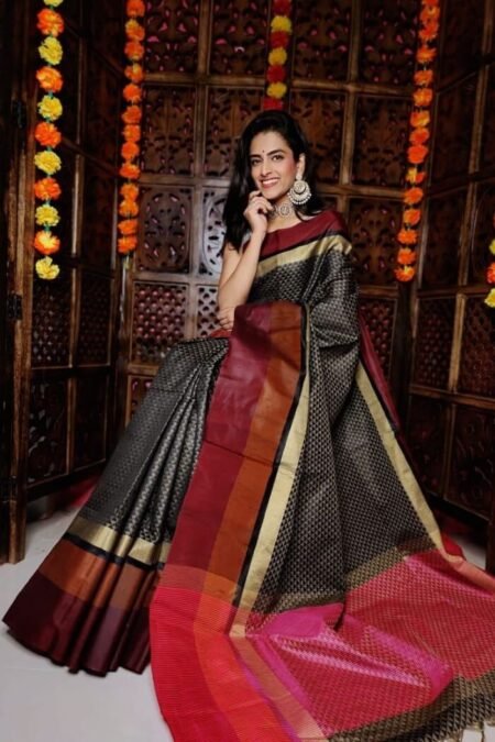 Khadi Cotton Silk Saree With Royal Tussels-Adi03e