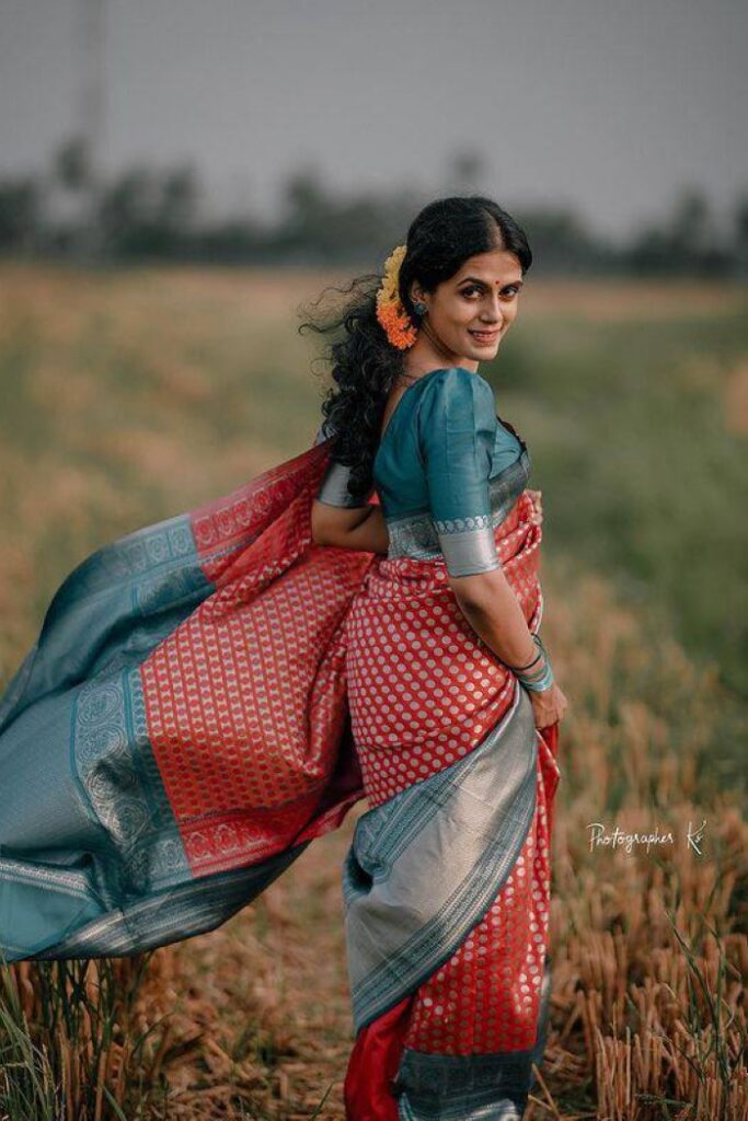 Lichi Silk Saree - Red