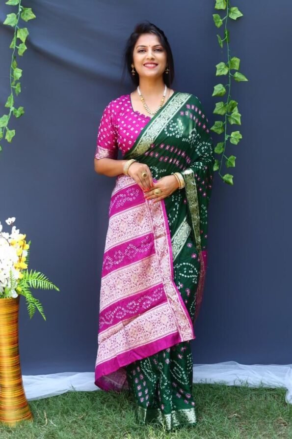 gujarati bandhani blouse pattern-MAI06a