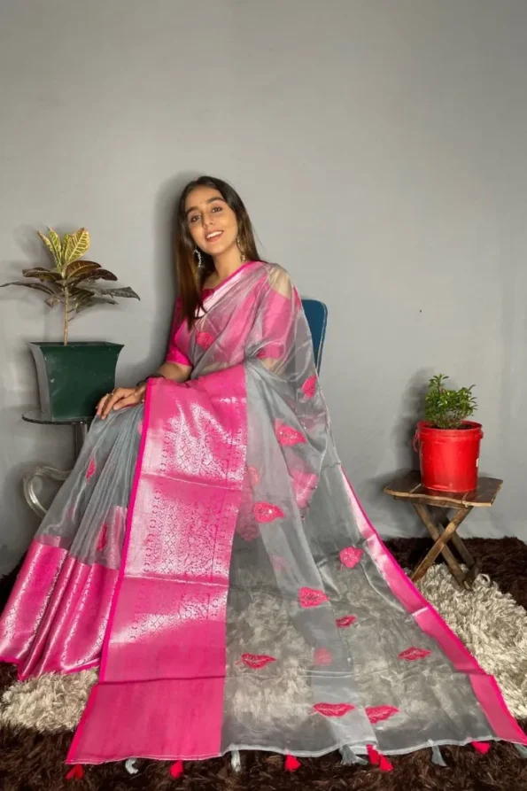 floral organza sarees online-IE112b