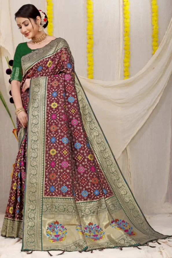 patola-saree-for-wedding-PL02BR.webp